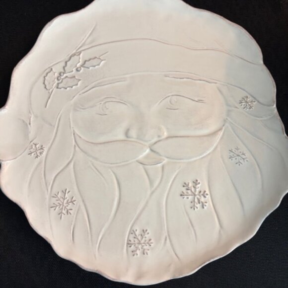 Sur La Table Santa Plate - Picture 3 of 7